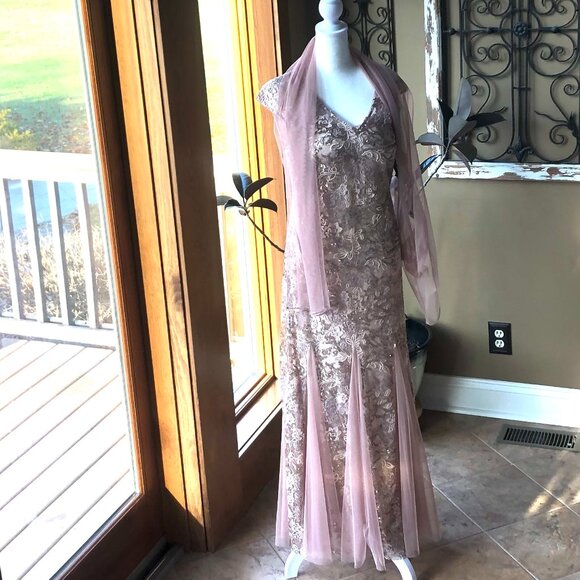 Alex Evenings Petite Emily Embroidered Fit and Flare Dress - Style #8217897 NWT - Picture 7 of 14